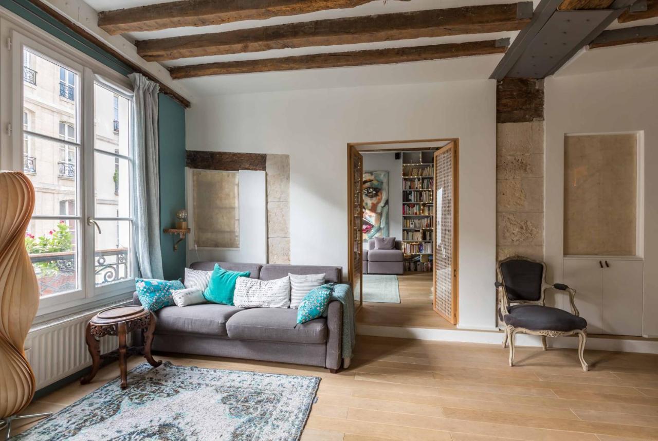 Апартаменты Veeve - Artistic Excellence In The Marais Париж Экстерьер фото